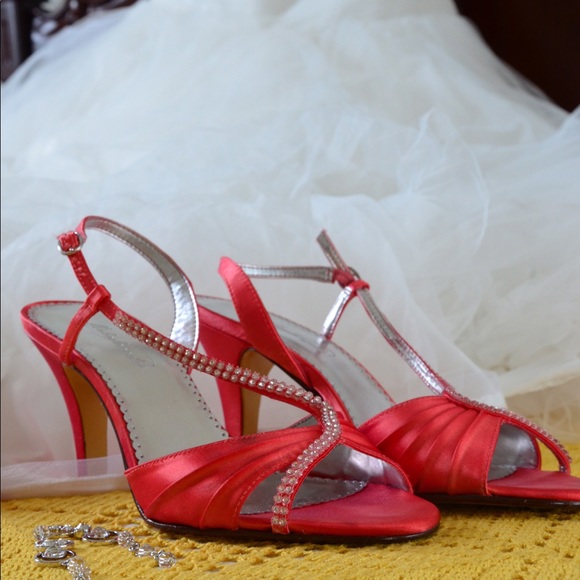 GORGEOUS ORANGE COLOR MICHAELANGELO WEDDING HEELS🍊 - Picture 8 of 11